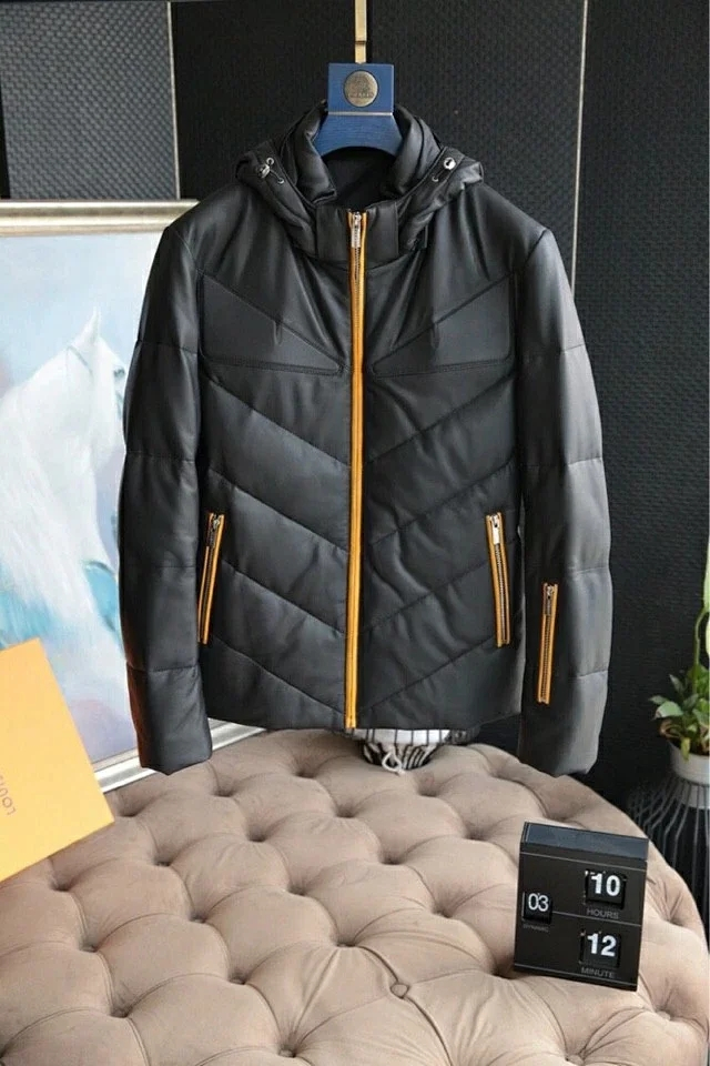 芬迪"刀锋皮衣"