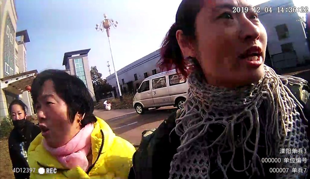 溧阳一女子欠钱不还,竟还鼓动多人殴打执行干警