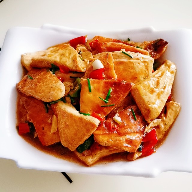 家常烧豆腐,好吃又下饭,每顿多吃2碗米饭!