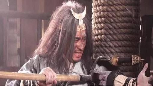 武松独臂生擒方腊后,宋江说了4个字,让他寒心出家! 武松独臂生擒方腊后,宋江说了4个字,让他寒心出家!