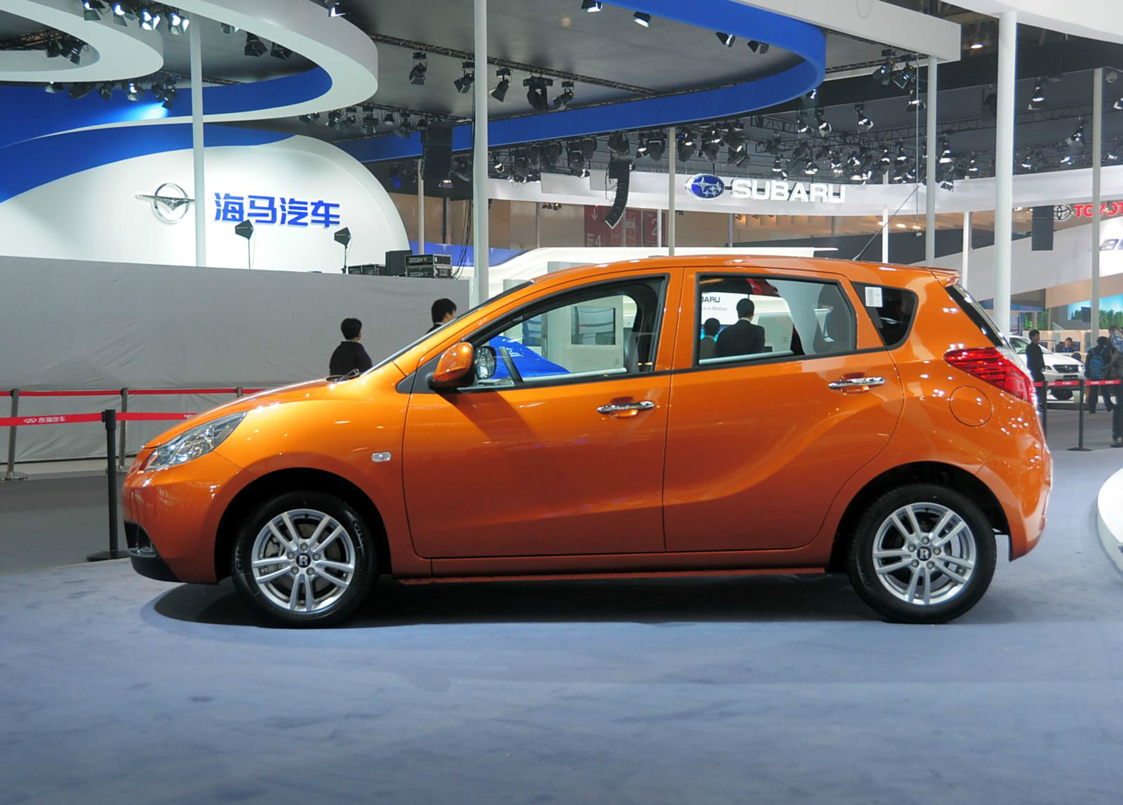 对奇瑞瑞麒g2外观和空间的品鉴