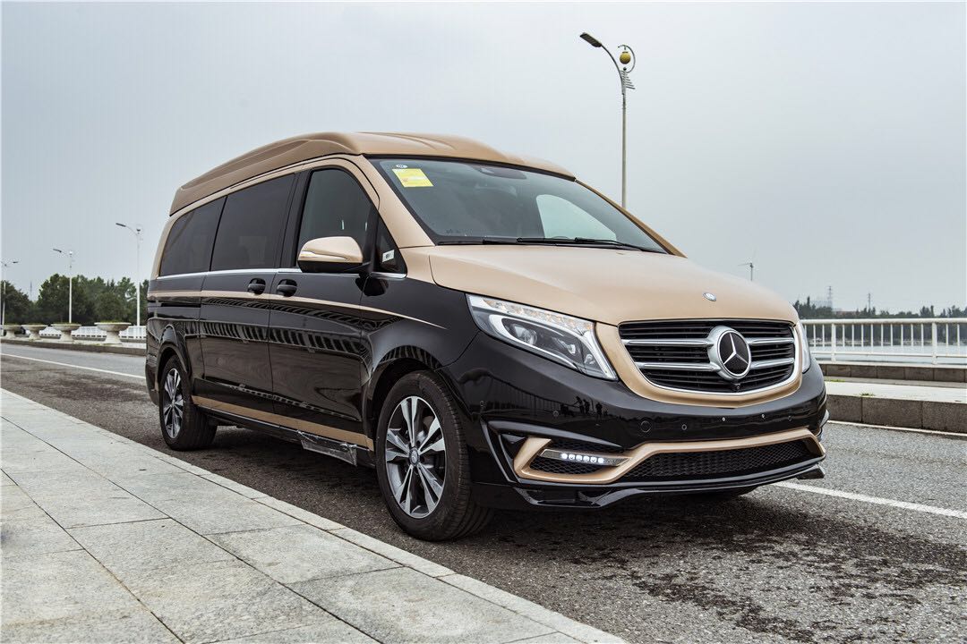 全新奔驰v-class v260l加长版改装房车,整体设计具有