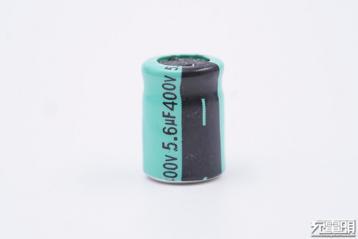 拆解报告:apple苹果新款iphone se原装5w充电器a1443