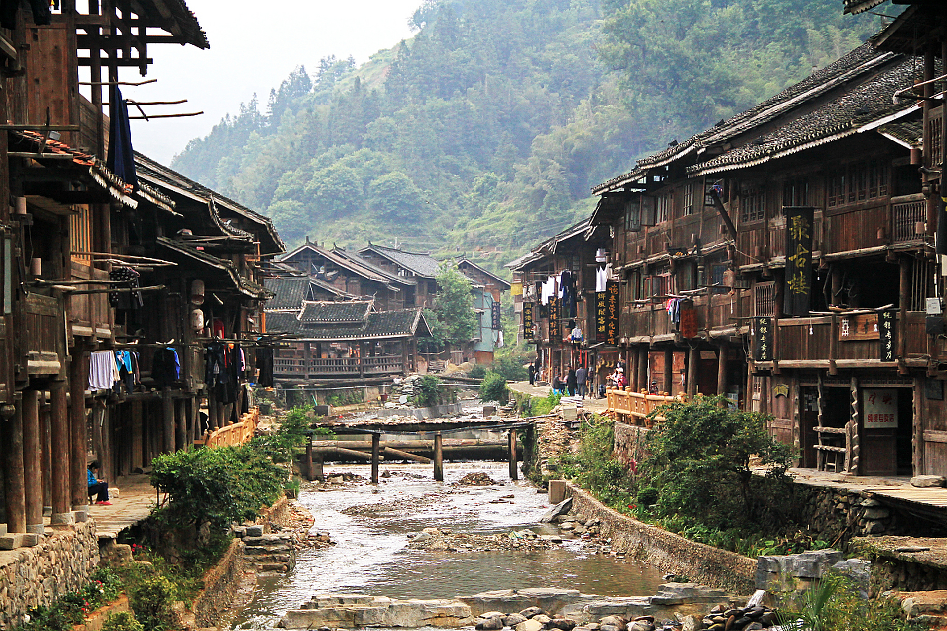 夏日湘游记# 湘西德夯苗寨,一个融合了历史和现代的神秘地方,它的