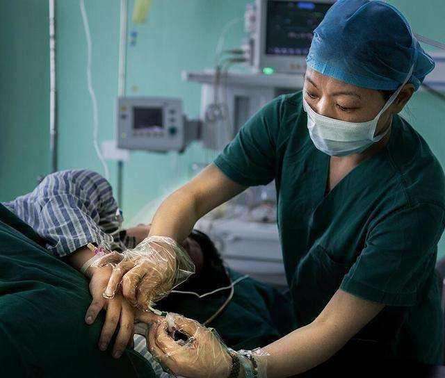 女性在顺产时都需要被"切下面"吗?大夫说了实话,孕妈最好知道