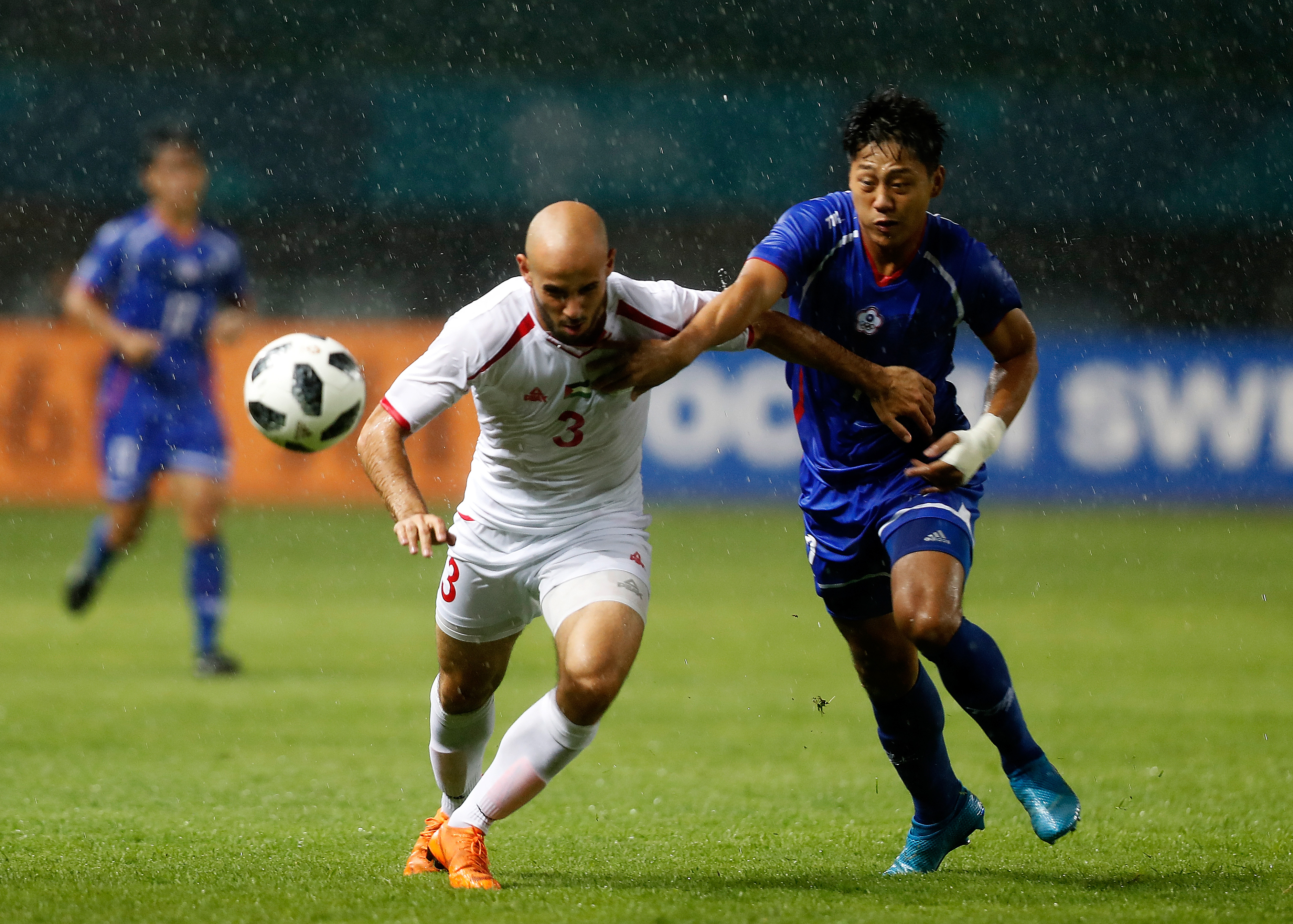 足球——男足小组赛:中国台北对阵巴勒斯坦(2)