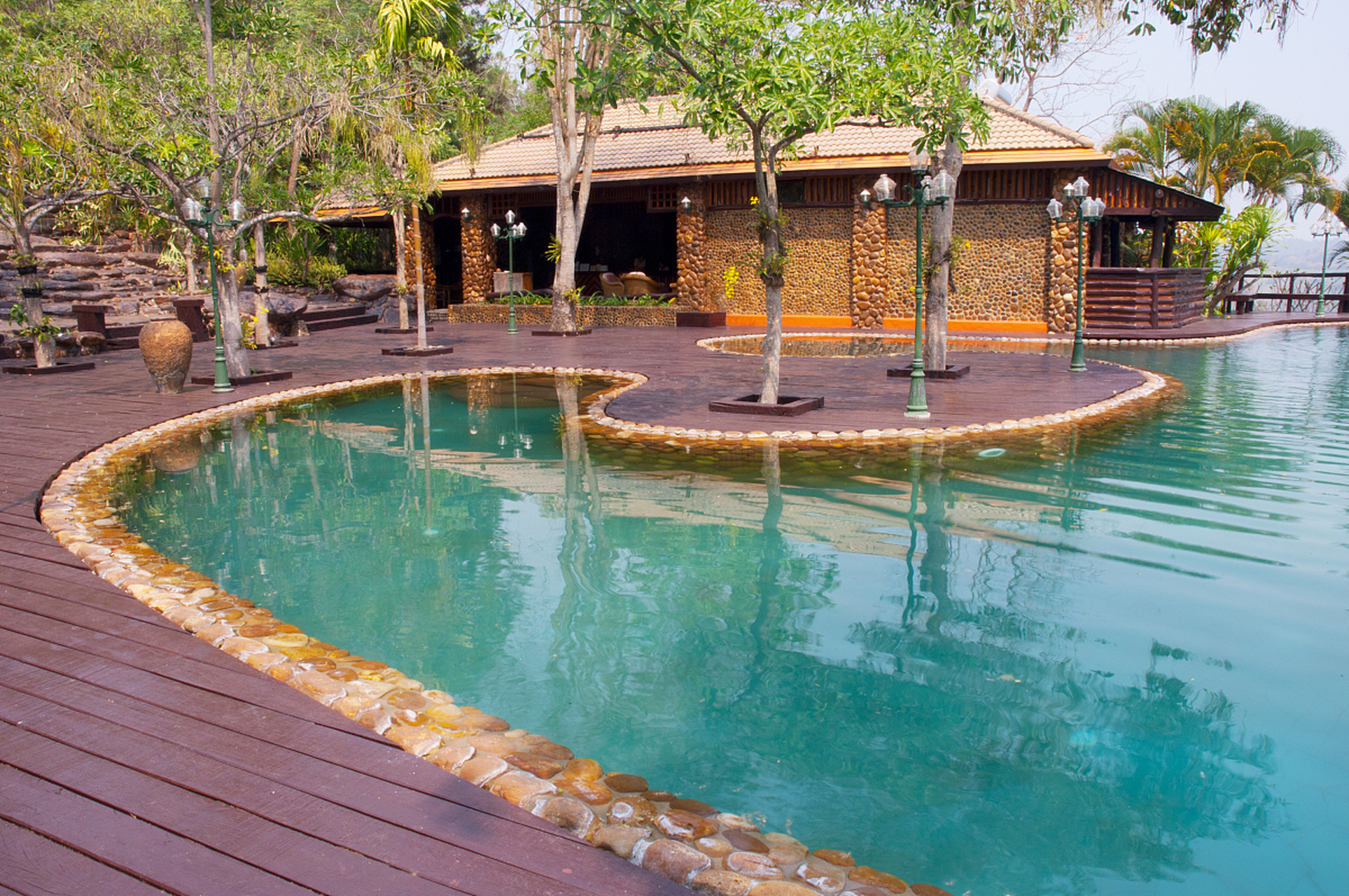 嬉行记# 敦煌太阳温泉,是一座承载历史沉淀与自然奇景的宝藏.