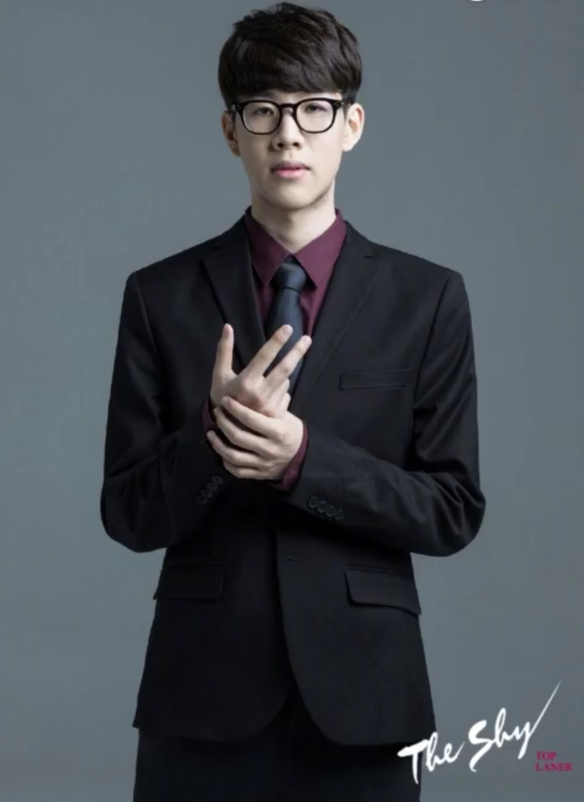 theshy本质暴露?玩辅助敢抢兵抢人头,气得队友直接挂机口吐芬芳