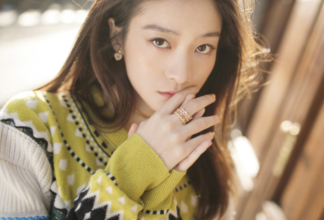 张雪迎携《狗十三》登上大荧幕,演技炸裂倍受好评,未来可期!