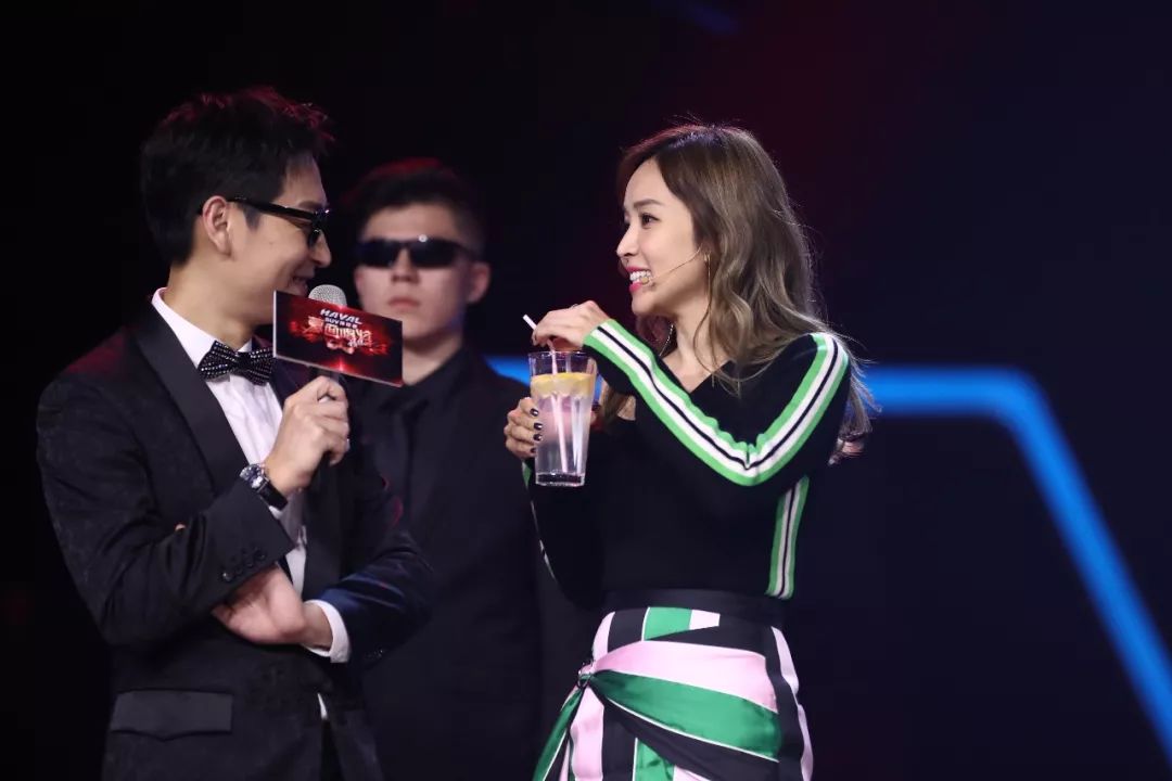 "玉女掌门人"周慧敏居然参加了综艺?