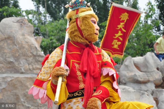 在鬼王的撺掇下,悟空黄袍加身,自封为齐天大圣的真正原因是什么