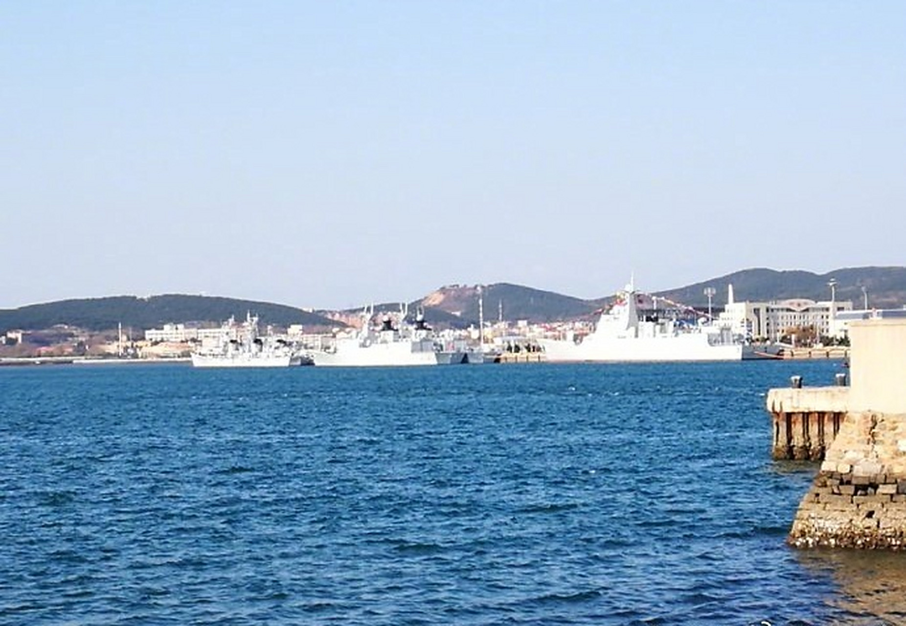 【第11艘052d型驱逐舰成都号入役】舷号120的052d驱逐舰成都号,11月20