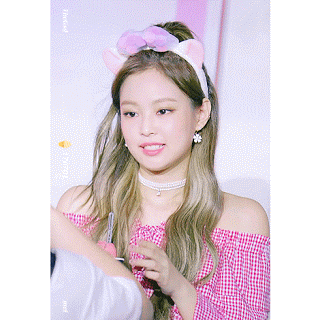 你讨厌的婴儿肥到了jennie脸上,可是她的"奶精"配方!