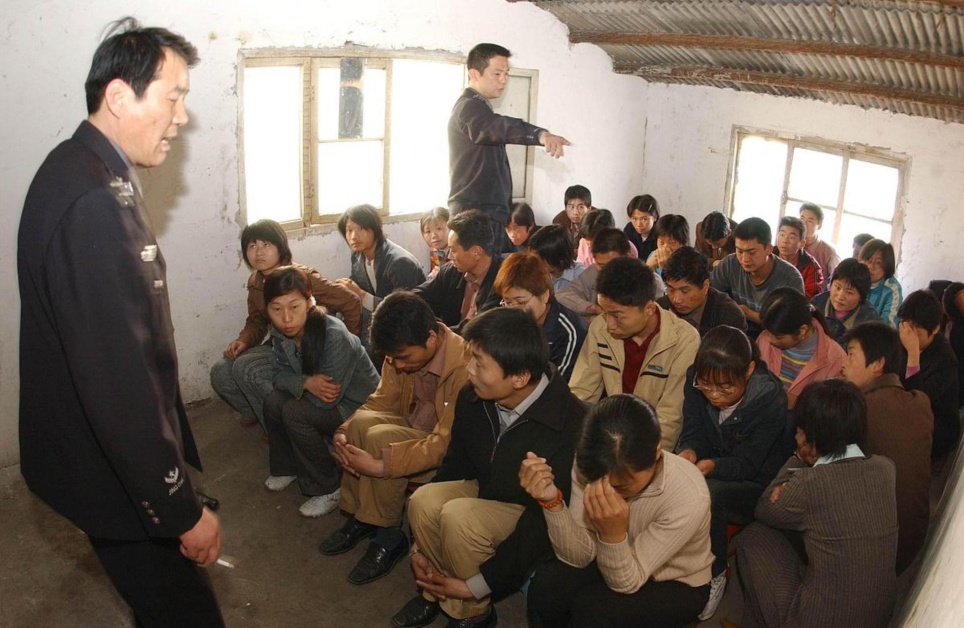 十五年前,我在济南打工,被骗进传销,幸好一个女人收留了我