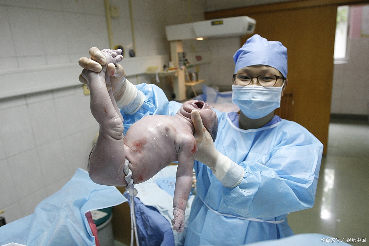 顺产全过程注意事项:轻松应对分娩疼痛,顺利度过三个产程