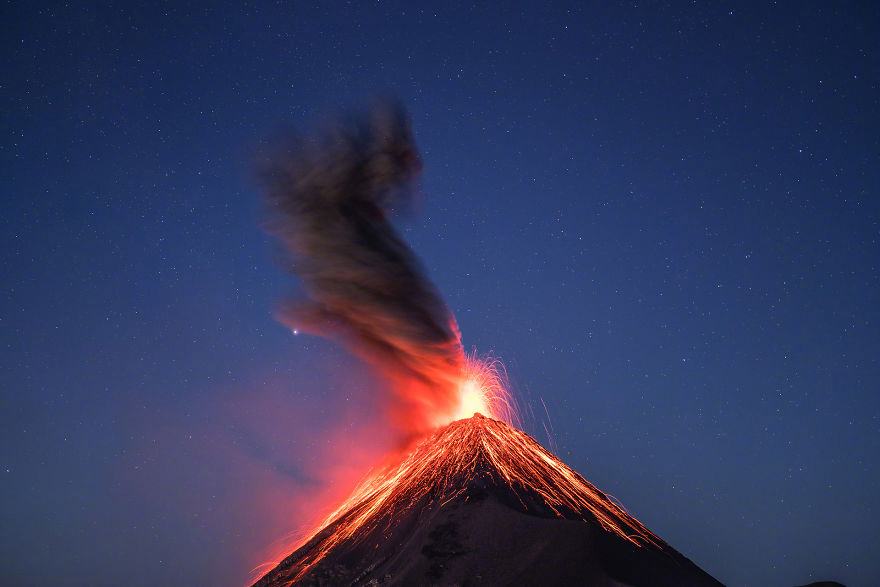 日本火山噴發我們去日本旅遊遇到火山噴發該注意哪些問題呢