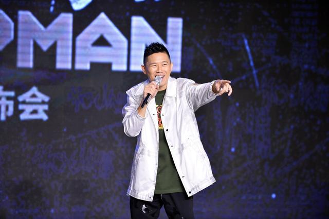 《潜行狙击》卧底小混混欧阳靖,转身变嘻哈歌手,粤语说唱流利!