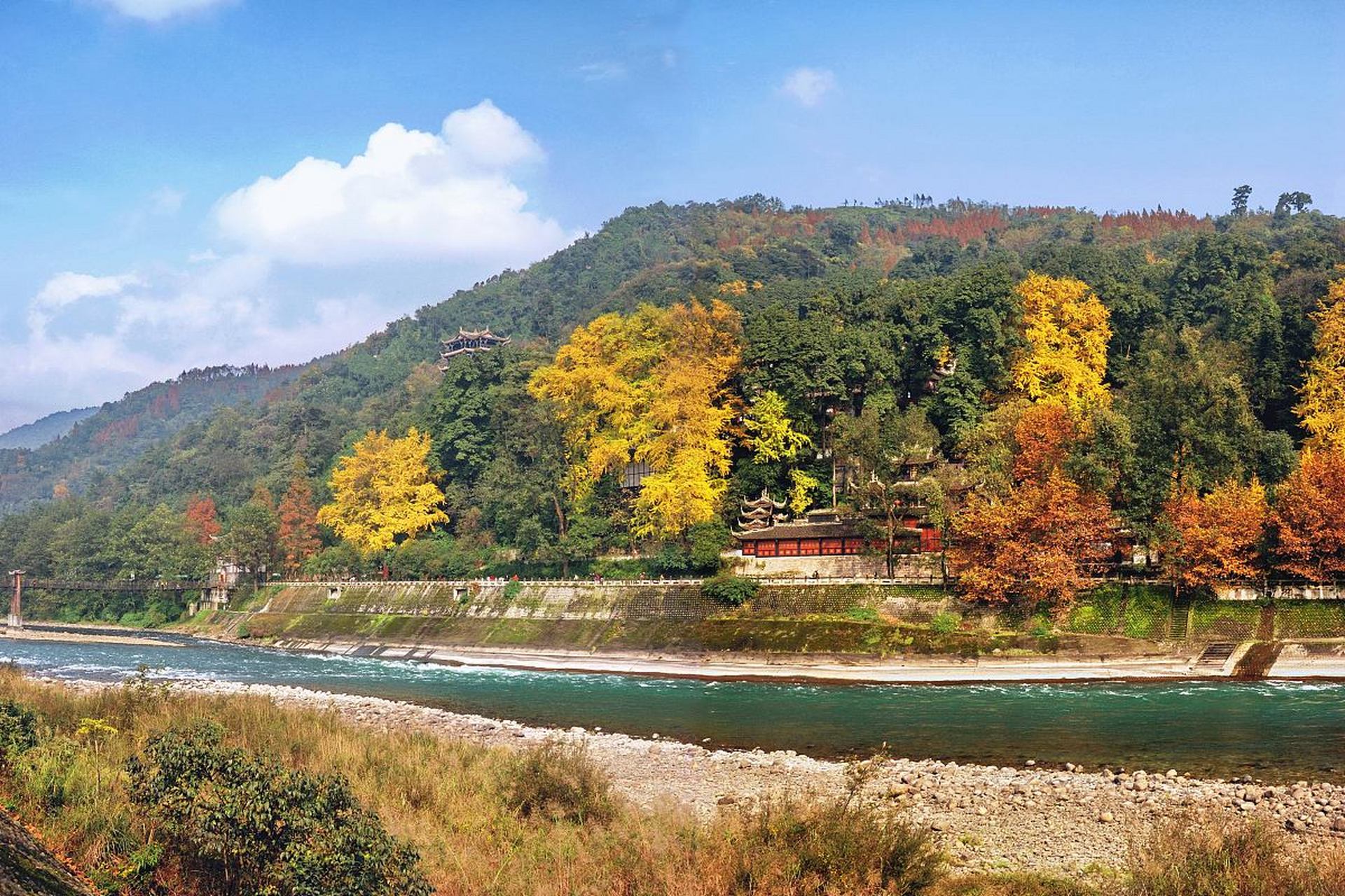 江油初秋的风景是人们向往的天堂,是一个充满诗意和画意的地方.