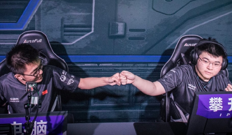 4am王欣称状态下滑严重,不太想打了,70w粉丝请他别退役