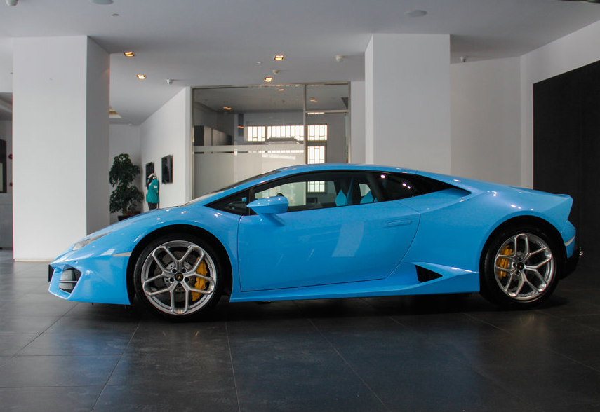 兰博基尼huracan-rwd coupe,车身优美流畅,时尚感与颜值并存!