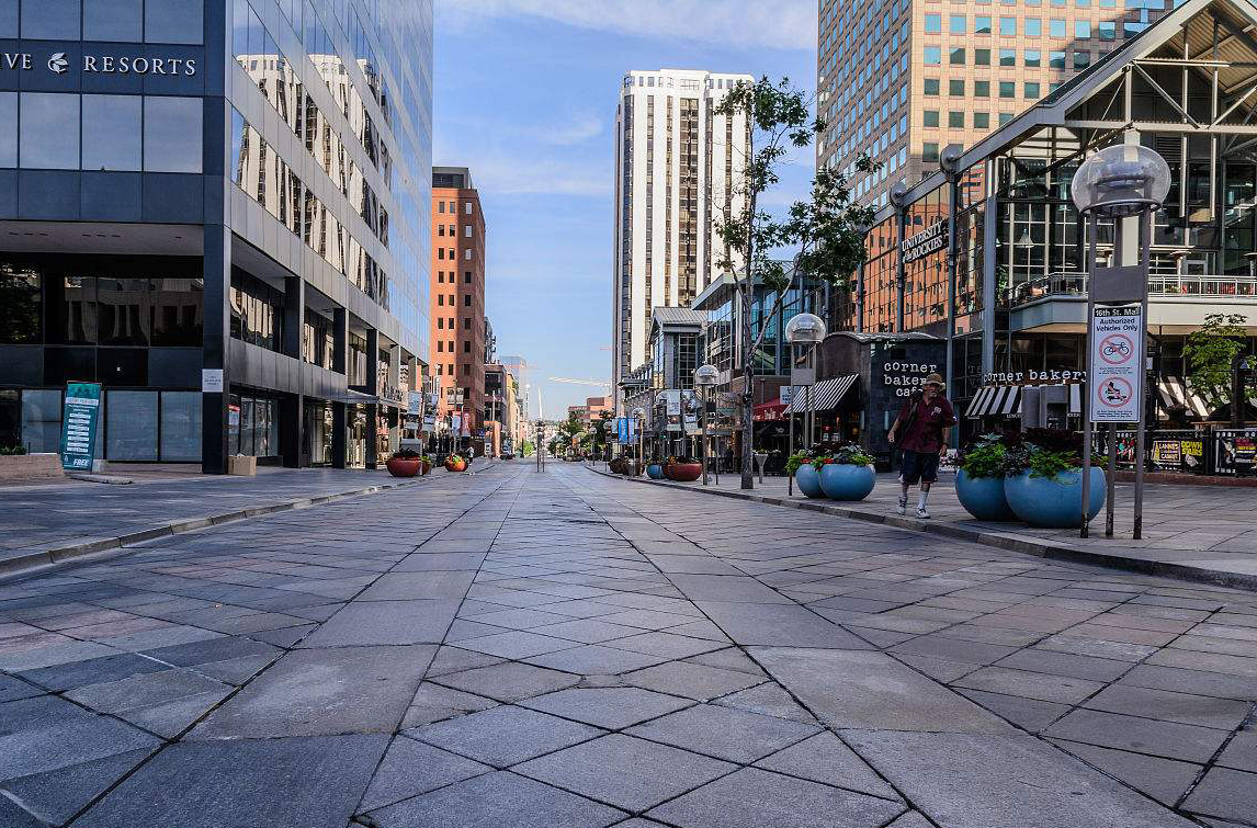 为何很多人想要移民?中国城市比不上外国的吗