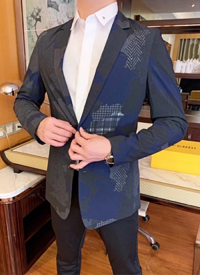 潮流绅士西装,彰显男士魅力,春暖夏凉,多功能一体打造完美男人