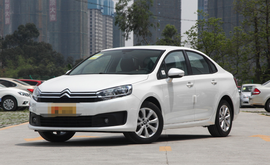 非常简洁大方的设计,雪铁龙-c4世嘉,辨识度比较高