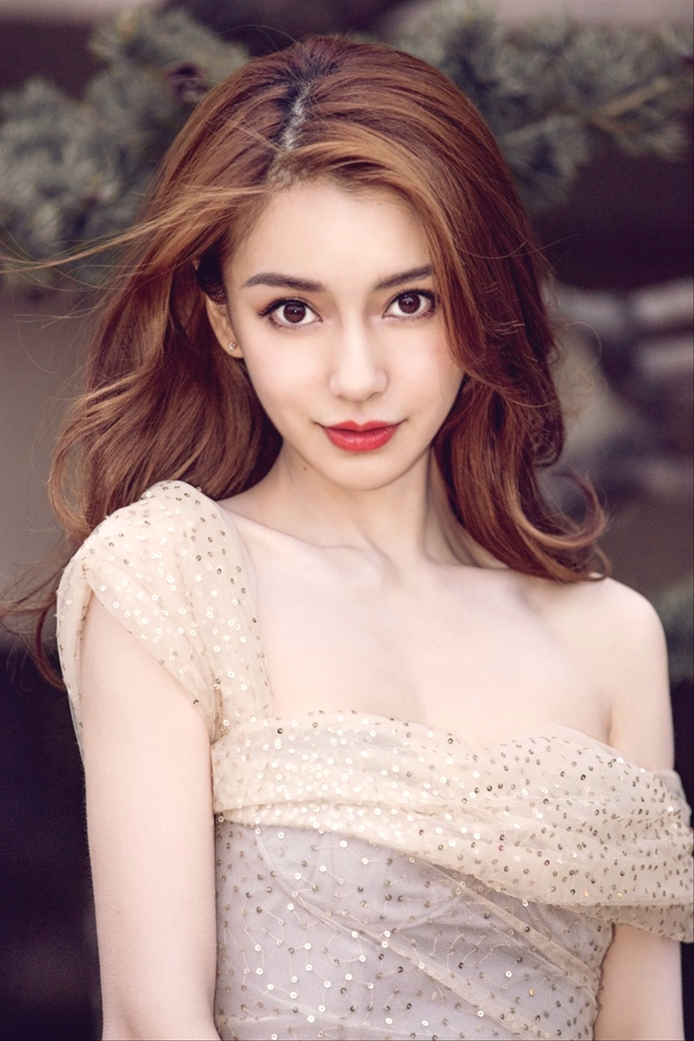 angelababy:黄晓明专属,飘逸长发尽显华丽之美!