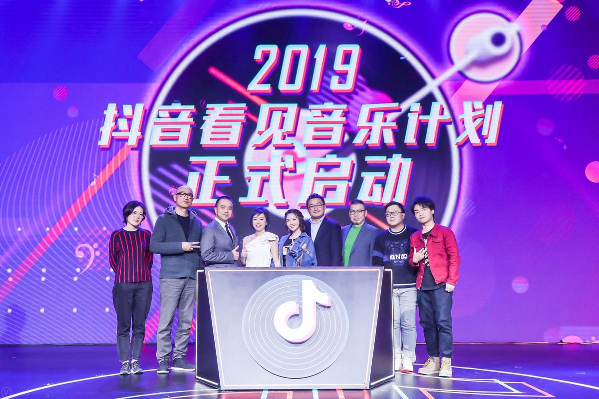王music抖音=王music歌手图片