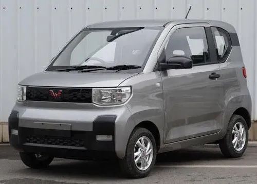 红灰蓝白香槟色……五菱首款新能源电动车颜色多样!外形酷似这款车