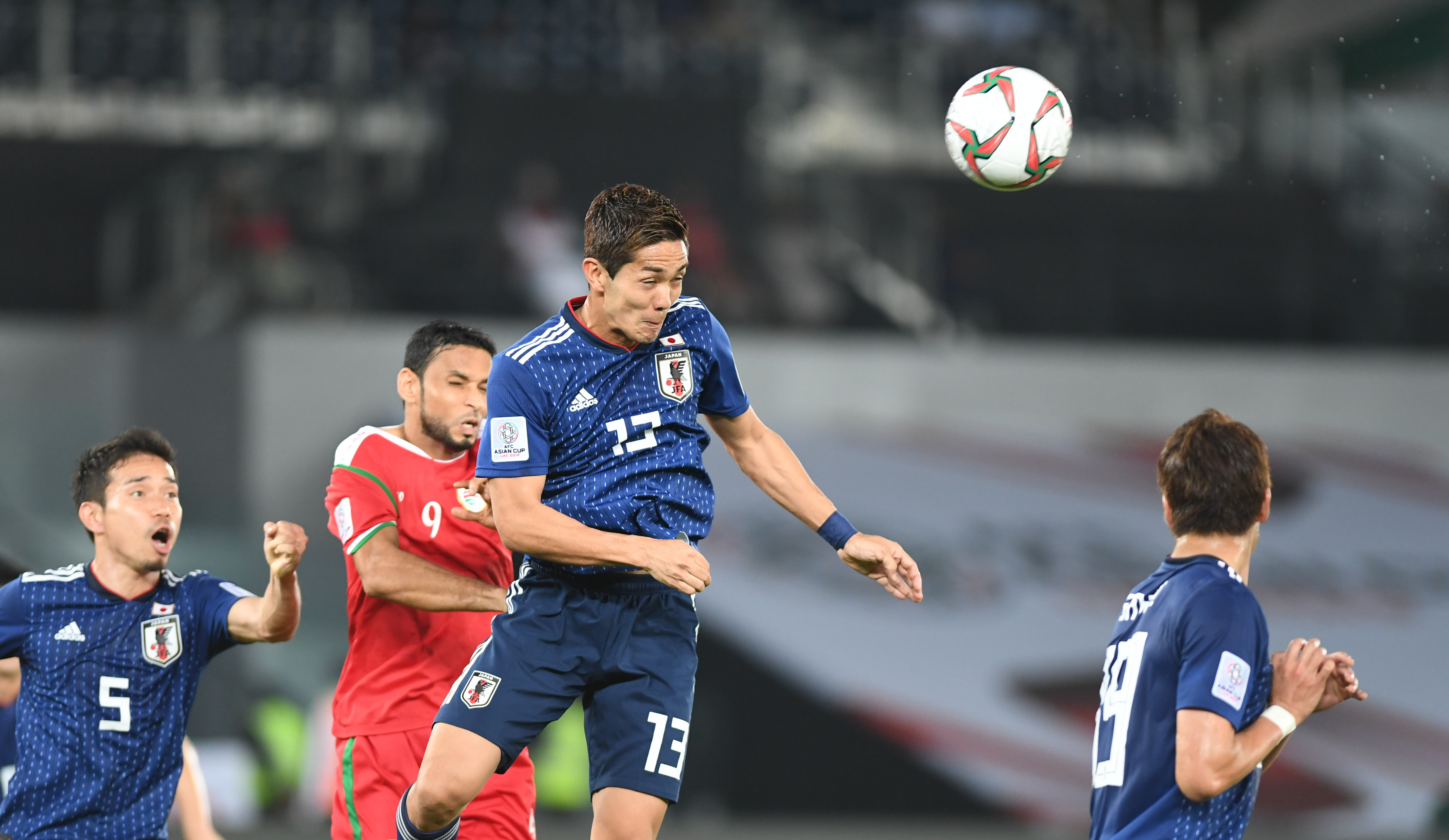 足球——小组赛:日本队胜阿曼队