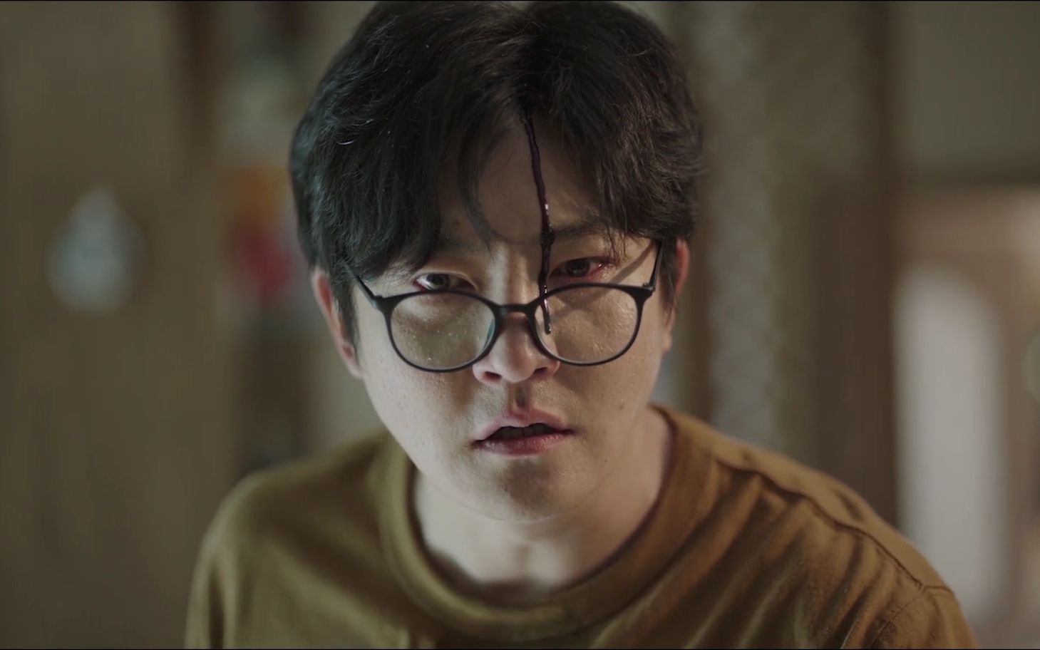 正午良心剧《余欢水》:一场意外的癌症,掀开了小人物的生活不易