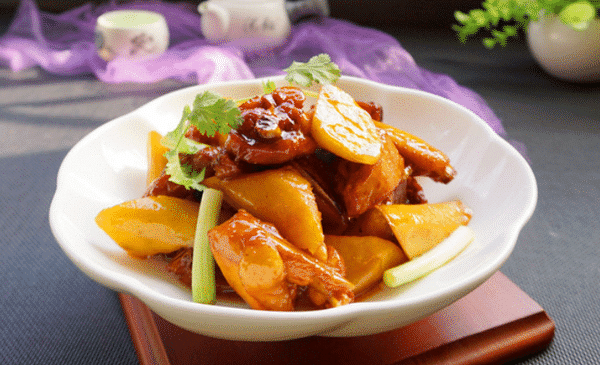 推荐几道家常硬菜,山药烧鸡块,既下酒又下饭,经典美味人人夸