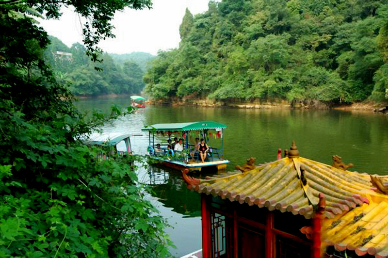 除了大邑煙霞湖,普洱菜陽河國家森林公園,生態旅遊的知名旅遊休閒場所