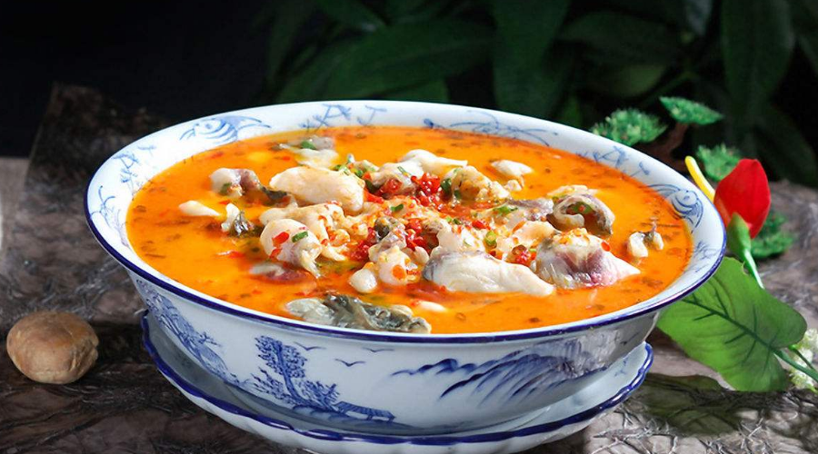 麻辣香水鱼,香辣脆绵,回味无穷,令人胃口大开,越吃越馋!