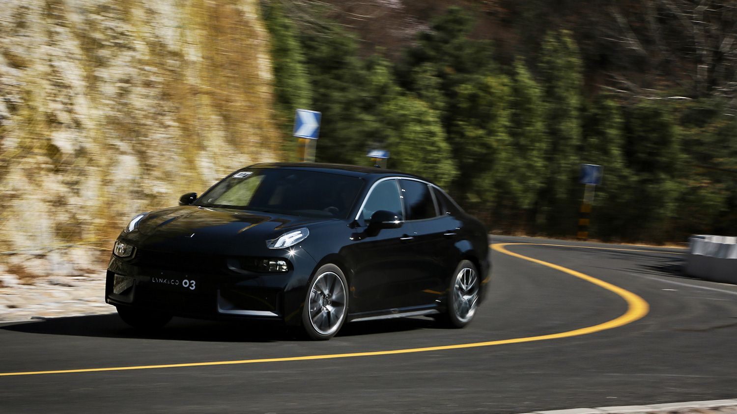 一辆热情的大玩具 鉴赏lynk&co(领克)03