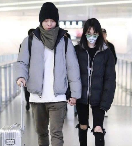 郑爽被疑男友骗财骗色,导致公司严重亏损,张恒八字作出回应