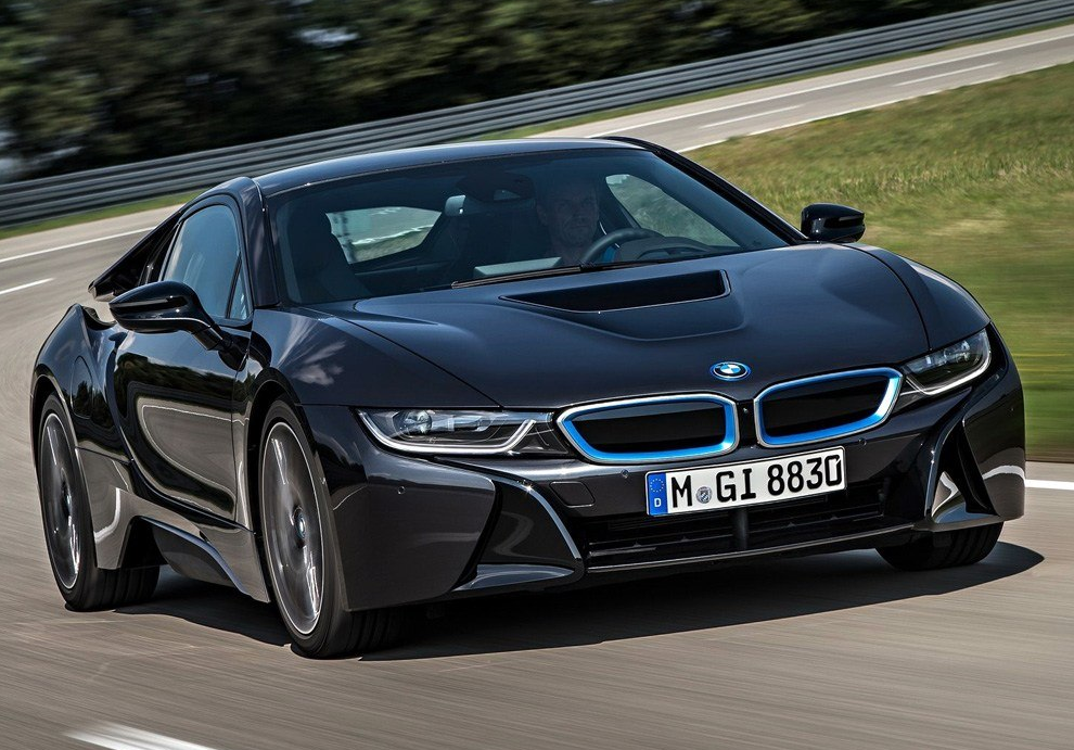 黑色豪华宝马跑车,帅气的汽车,添加了很多现代元素,看外形就能看出