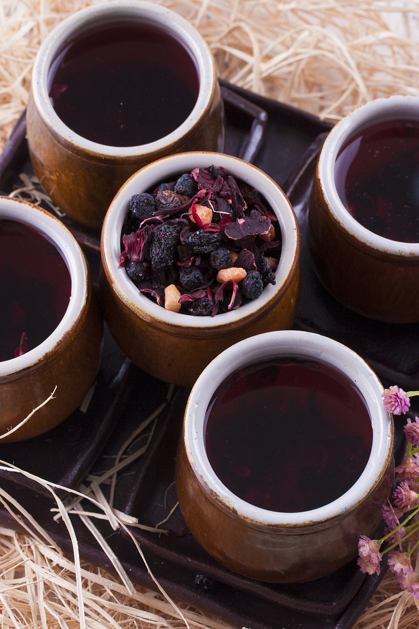 正是因为以上种种优势,东济堂中医馆的秘制古法酸梅汤在短短时间内