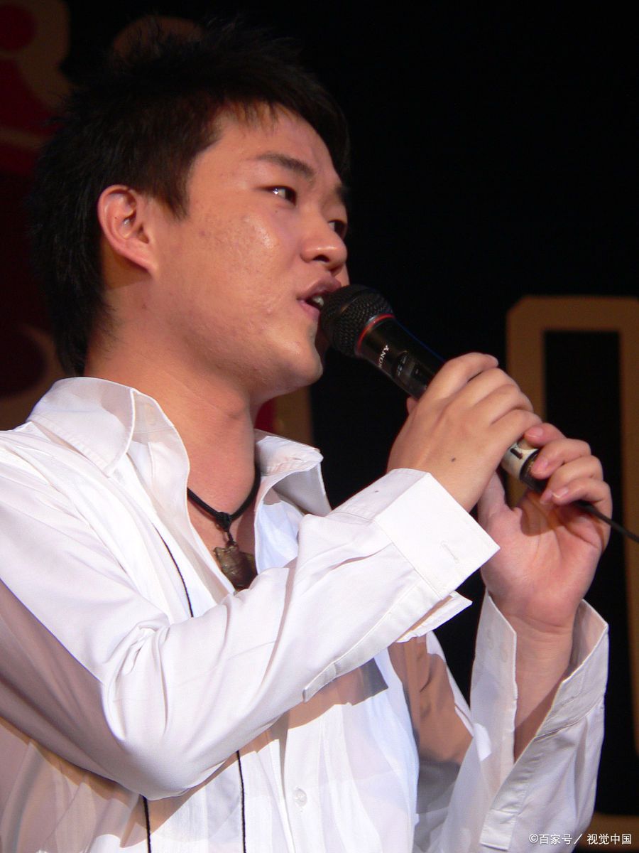 刘嘉亮:也许他的名字很陌生,但他演唱的歌曲就是昔日的彩铃霸主