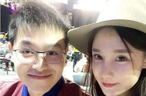 lol小智谈与伊芙蕾雅往事 曾在ktv被人唱歌羞辱 人是小漠带来的?