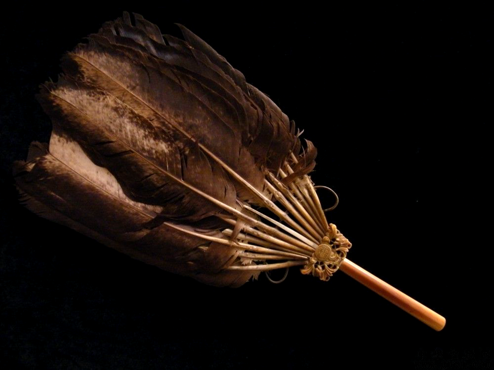 羽毛扇并无"一摇生三计"的奇效,但却能弥补诸葛亮的致命弱点