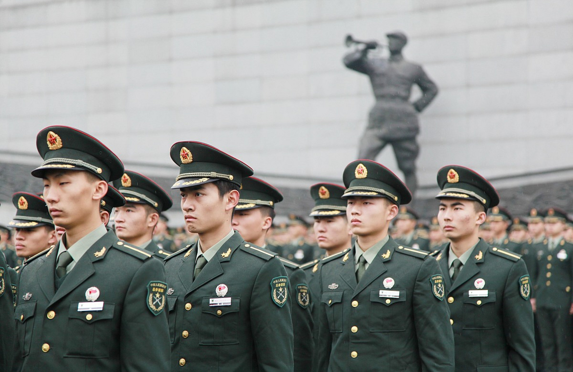 因为50几岁的人,身体好可以,小孩都基本大了,有什么意外也没有什么.