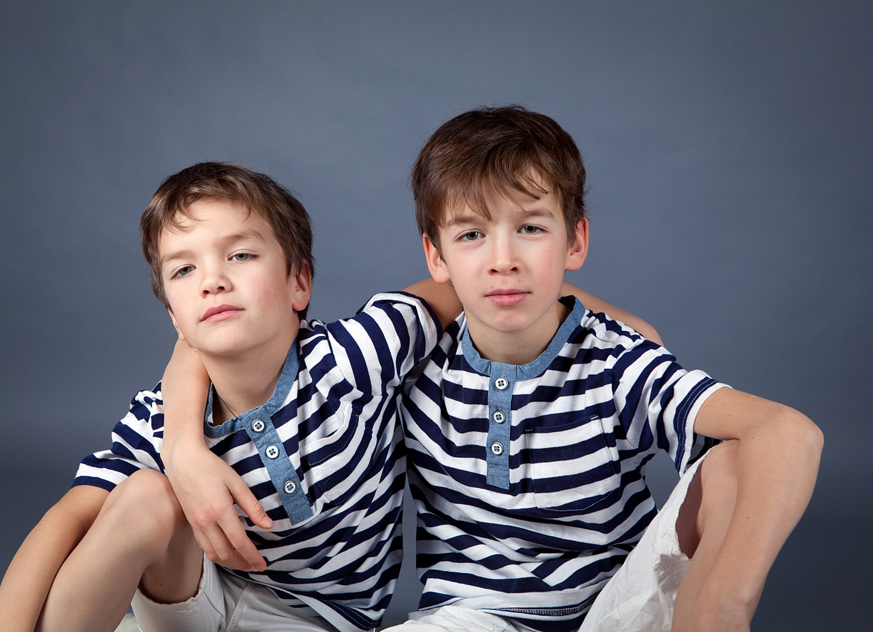 5月13日,江西新余一对双胞胎兄弟在村里玩捉迷藏时神秘失踪.