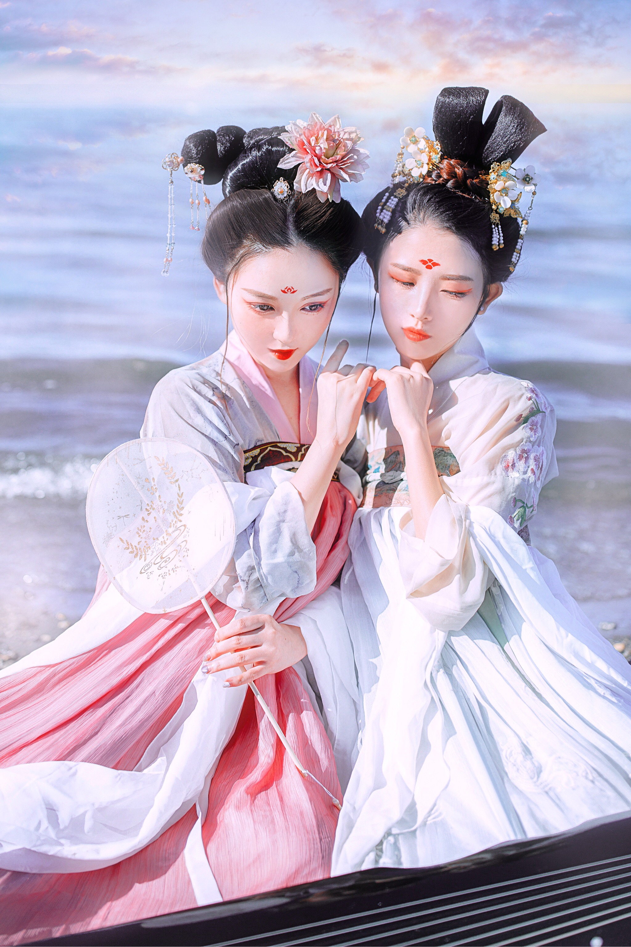 唯美闺蜜:天仙儿,衣袂翩跹策马前!