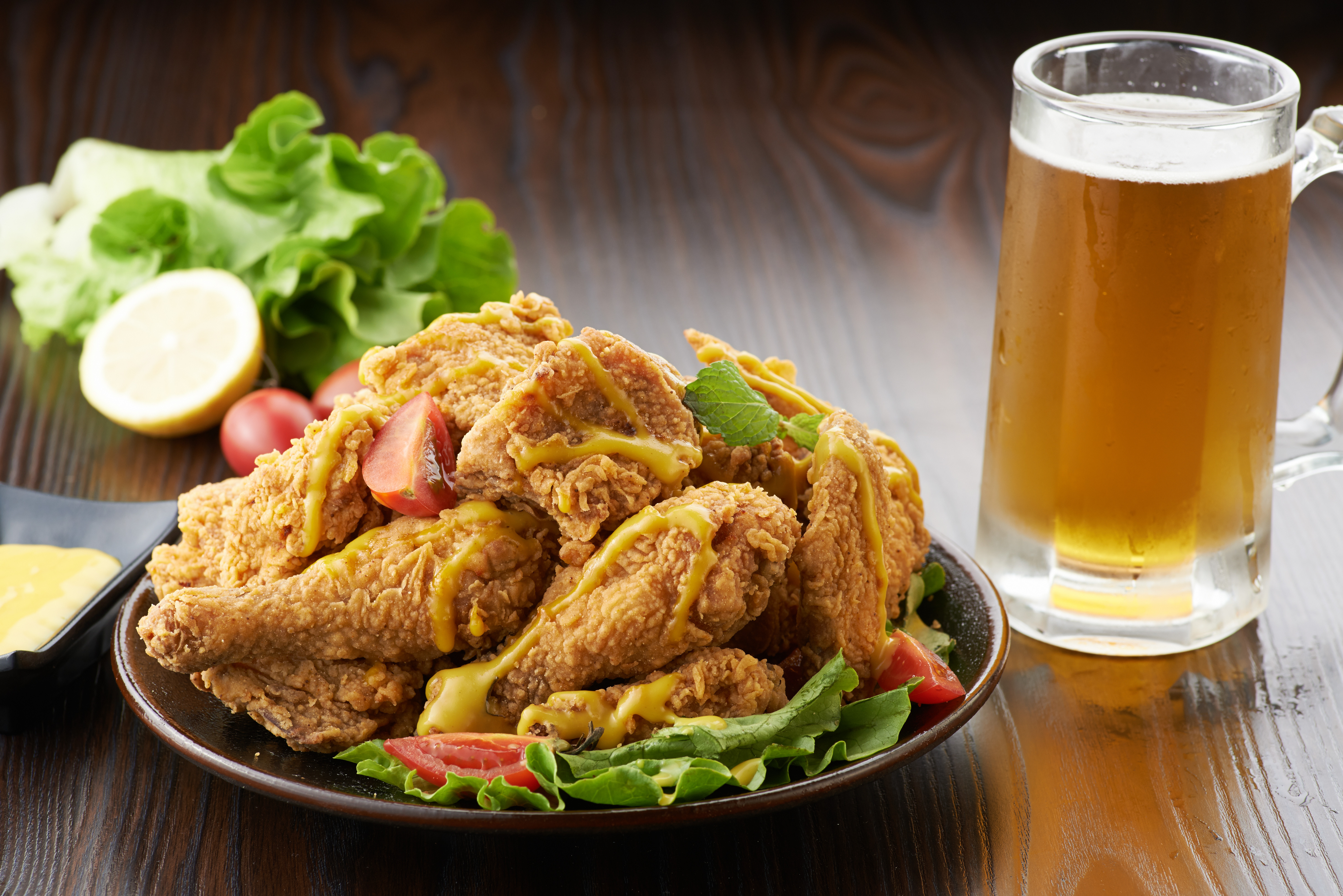 深夜还在营业的店,愿在这个寒冬能够温暖你们