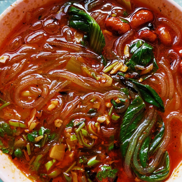 自制酸辣粉,酸爽美味,吃上一碗都不够