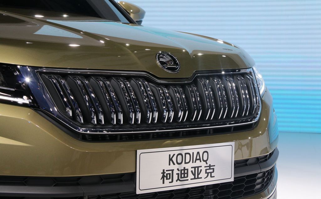 这款车的车标设计的十分精美,令人喜爱