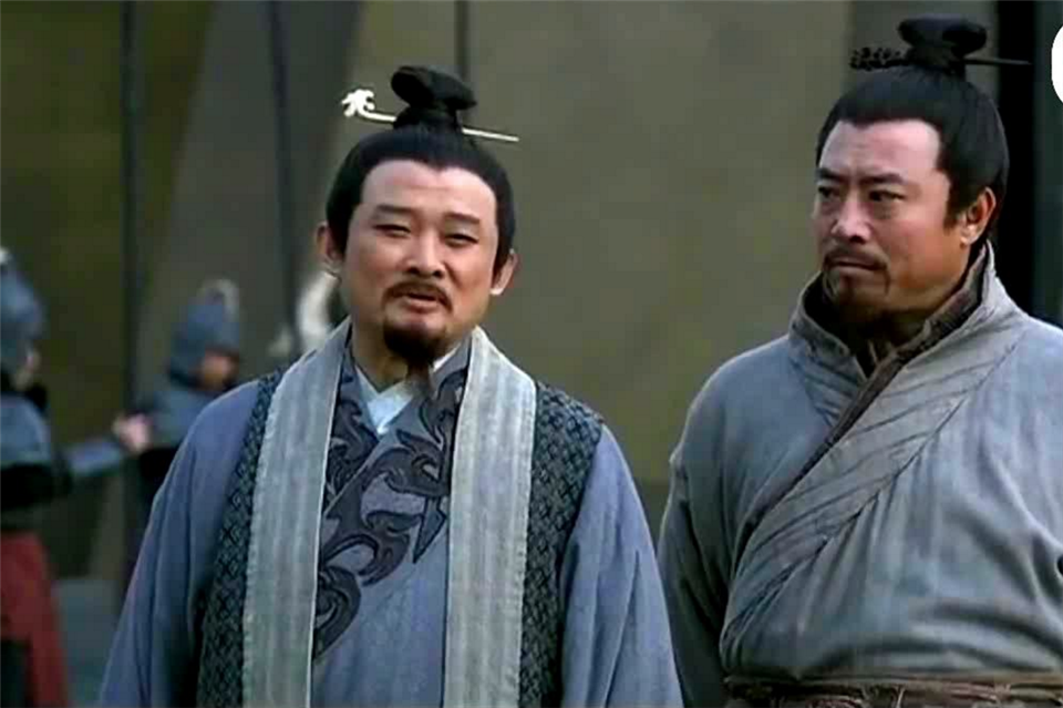 袁术和袁绍(袁术和袁绍因为什么不合)