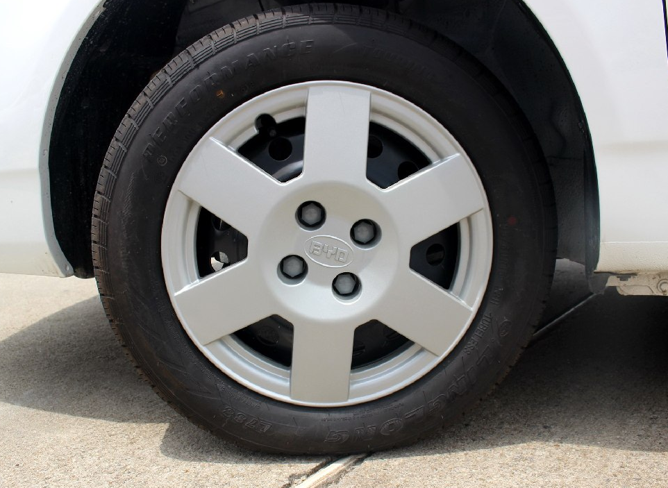 解析比亚迪f3手动时尚型之美